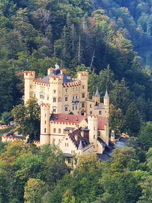 Munich: Neuschwanstein by Bus with Optional Bike Ride/Swim - What Could Be Better?