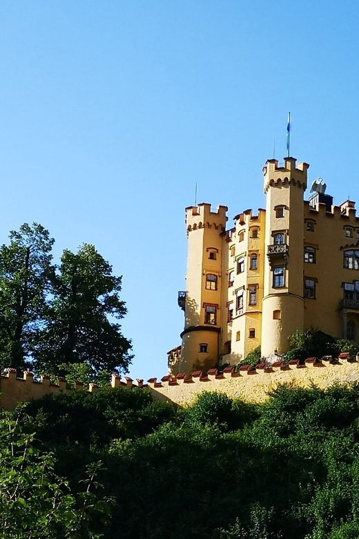 munich-neuschwanstein-castle-by-bus-with-alpine-bike-ride