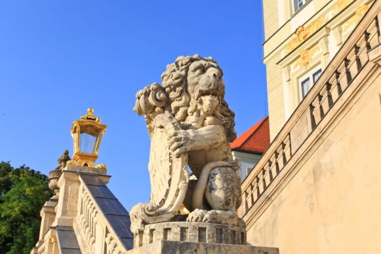 munich-nymphenburg-palace-skip-the-line-private-guided-tour