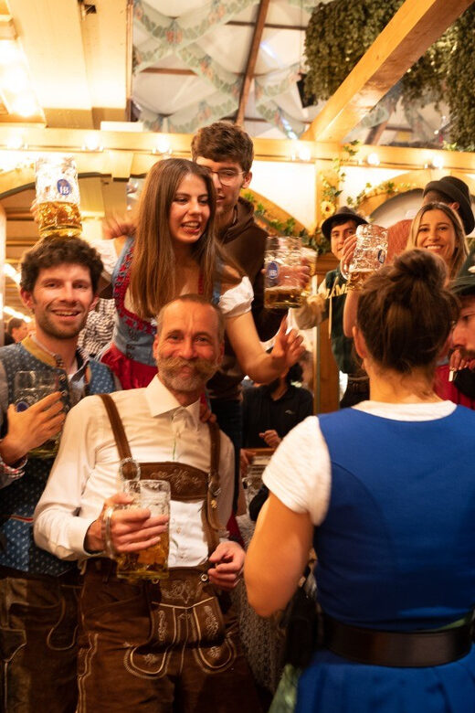 Munich: Oktoberfest Tent with a Local and After Party - The After-Party Experience