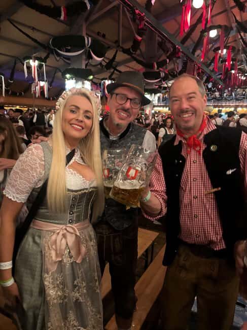 Munich: Oktoberfest Tour & Big Beerhall Evening Reservation - The Night Ends with Insider Tips