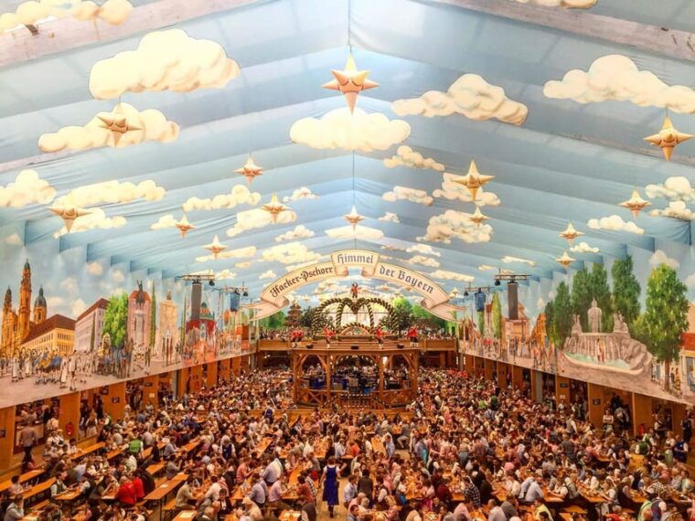 munich-oktoberfest-tour-with-tent-reservation-food-beer