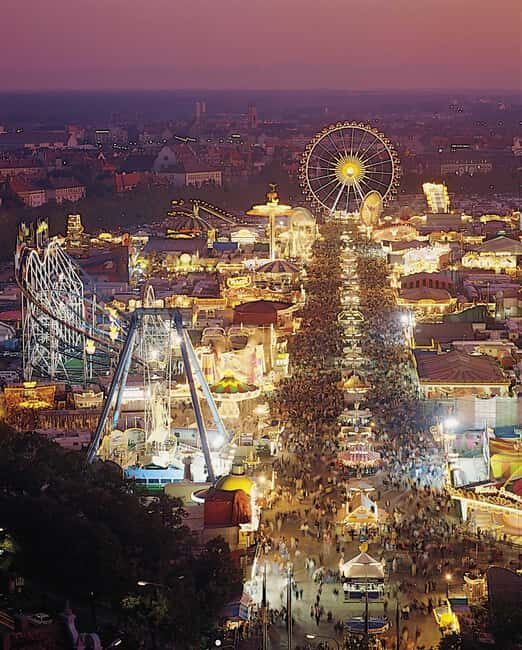 Munich: Oktoberfest tour with Weisswurst breakfast - GERMAN - Munich: Oktoberfest tour with Weisswurst breakfast – GERMAN
