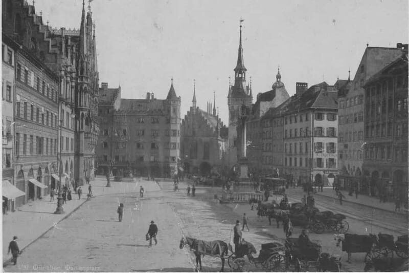 Munich: Old Town Highlights Private City Tour - Walking Tour - A Deep Dive into the Munich Private Walking Tour