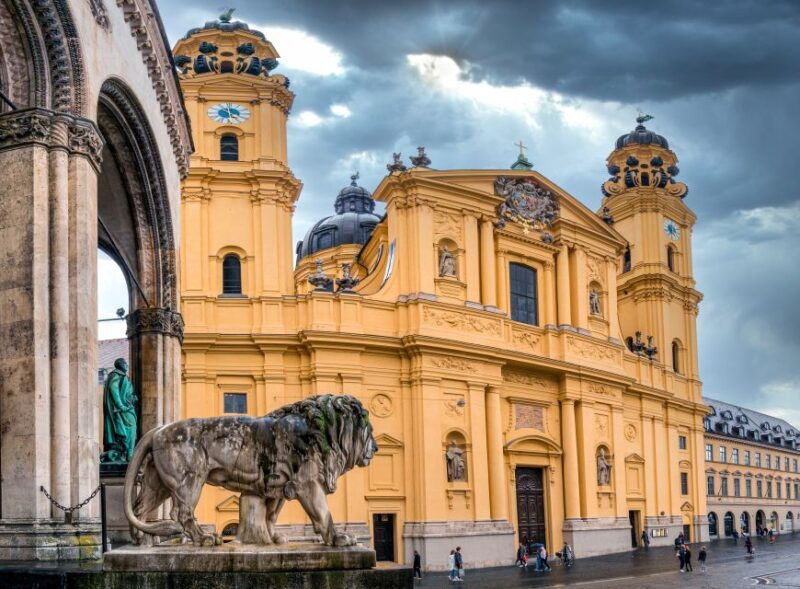 munich-old-town-highlights-private-walking-tour-6
