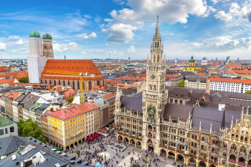 munich-old-town-viktualienmarkt-city-walk