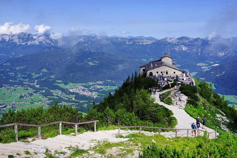 Munich: Private Eagle's Nest Tour, WW2 Museum-Entry & Lunch - Who Should Consider This Tour?