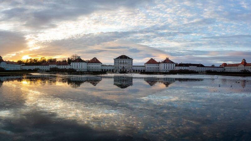 munich-private-walk-tour-and-nymphenburg-by-public-transport