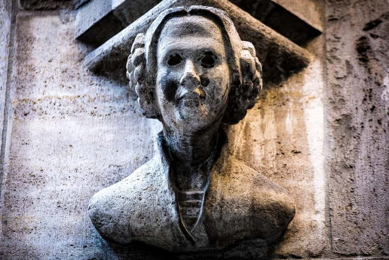 Munich: Raven Black Witches and Executioners Walking Tour - What Makes This Tour Special?