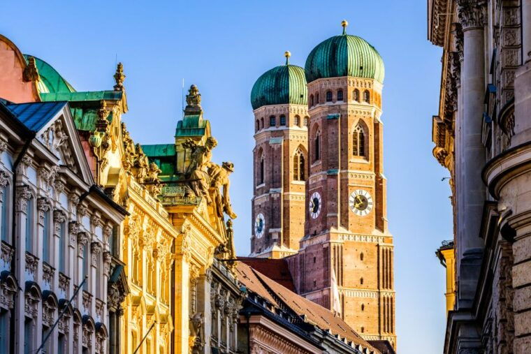 munich-residenz-palace-museum-and-treasury-private-tour-3