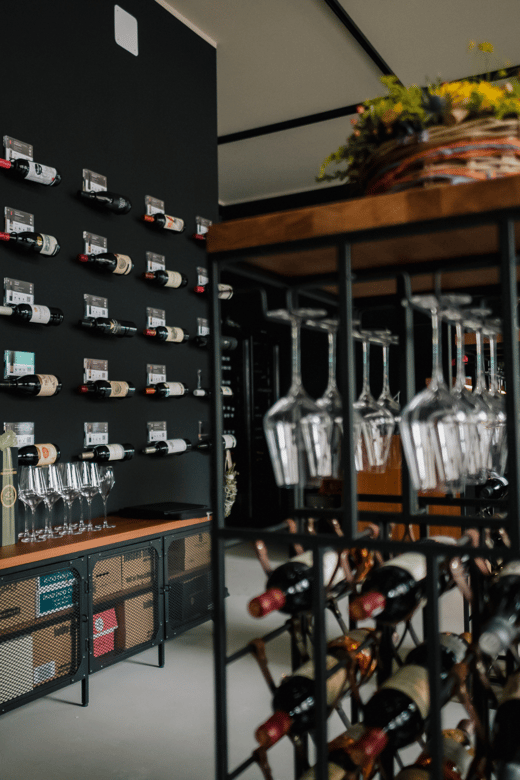 munich-romantic-wine-experience-for-two-at-viktualienmarkt