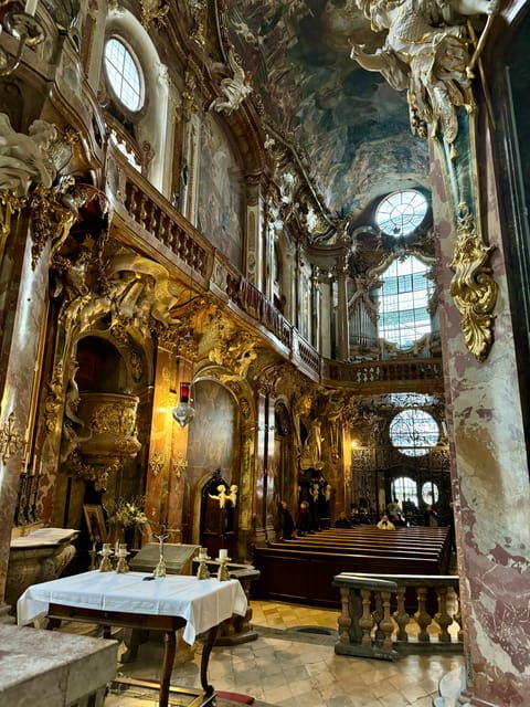 munich-spanish-guitar-bach-toccata-at-asamkirche