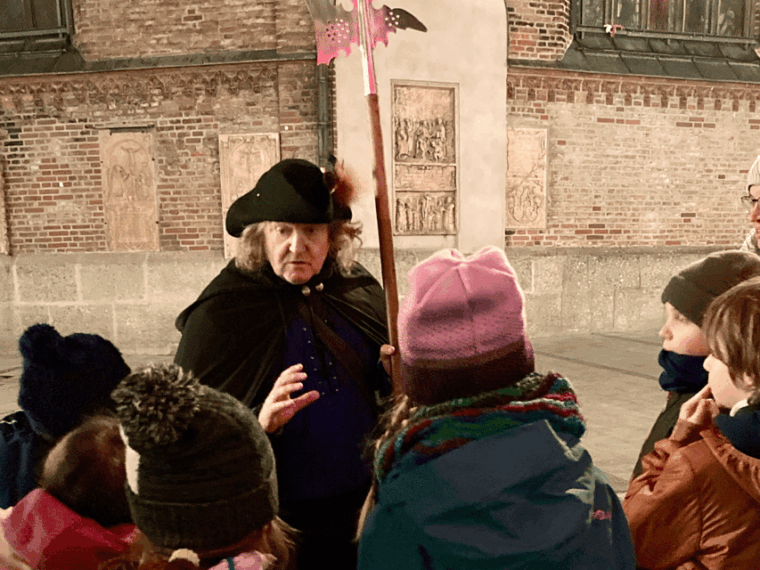 munich-the-night-watchman-for-children-tour-in-german