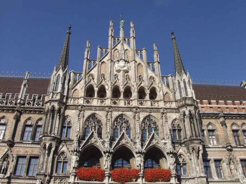 munich-walking-tour-old-town-and-viktualienmarkt