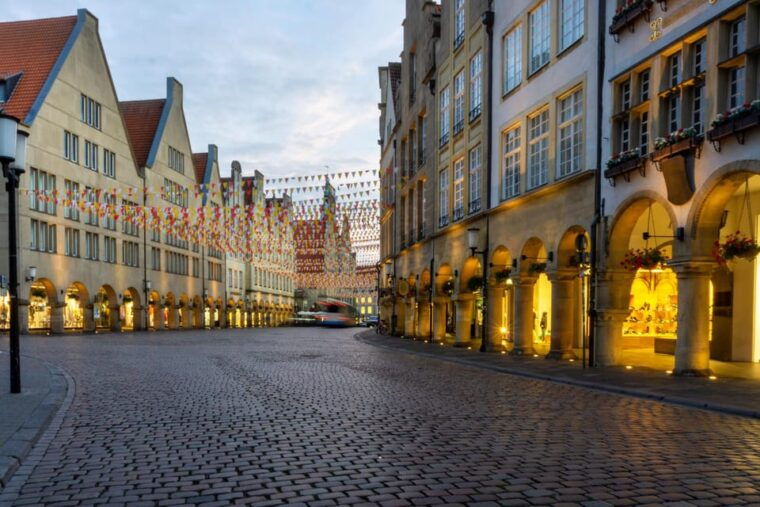 munster-night-watchman-tour-experience-tour