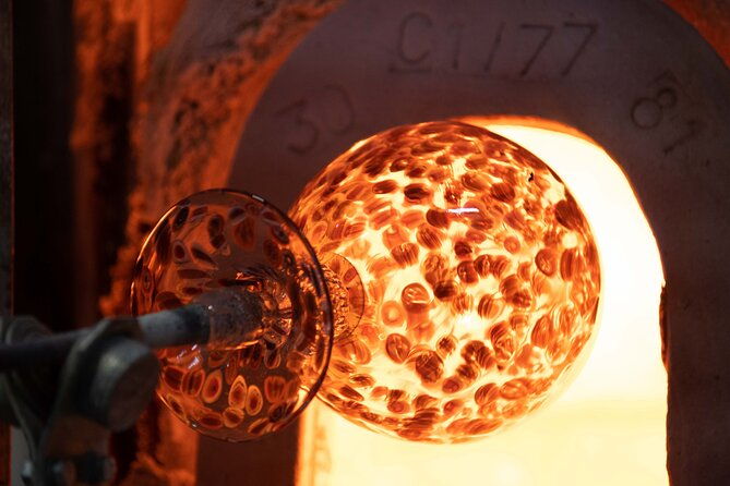 murano-glass-factory-experience-a-workshop-in-venice