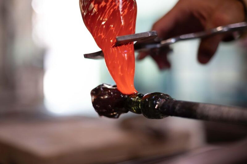 murano-glass-factory-experience-with-tour-and-demonstration