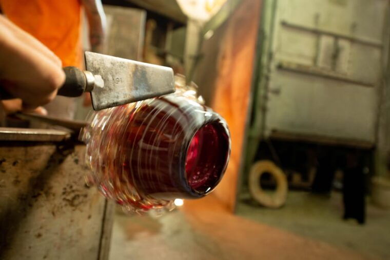 murano-glassblowing-workshop-for-beginners