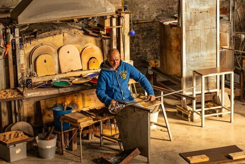 Murano:Boat Ride, Glassblowing Demonstration & Factory Visit - Scenic Water Taxi Ride with a View