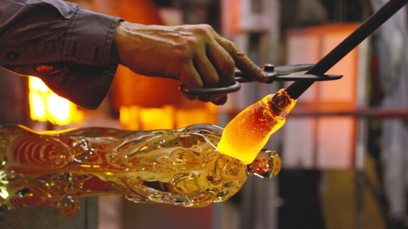 muranoburano-private-guided-tour-glass-blowing-experience