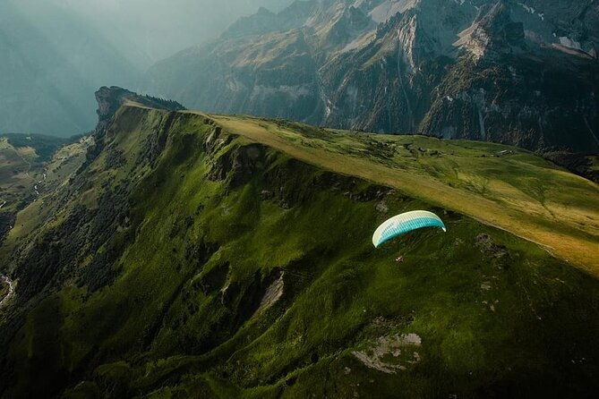 murren-lauterbrunnen-paragliding-tandem-flights
