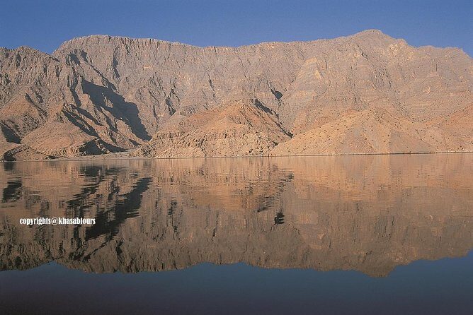 Musandam Khasab Day Trip and Dhow Cruise from Dubai - Arriving at Khasab: Gateway to Fjord Adventures