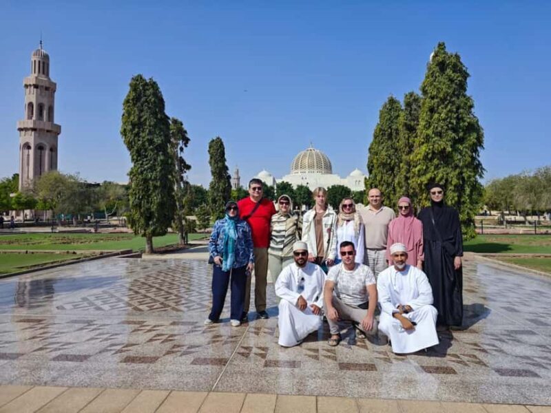 Muscat: City Highlights Tour with Optional Transfers - Transportation and Logistics