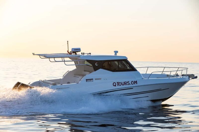 Muscat: Daymaniyat Islands Private Boat Tour with Snorkeling - Discover the Daymaniyat Islands on a Private Boat Tour from Muscat