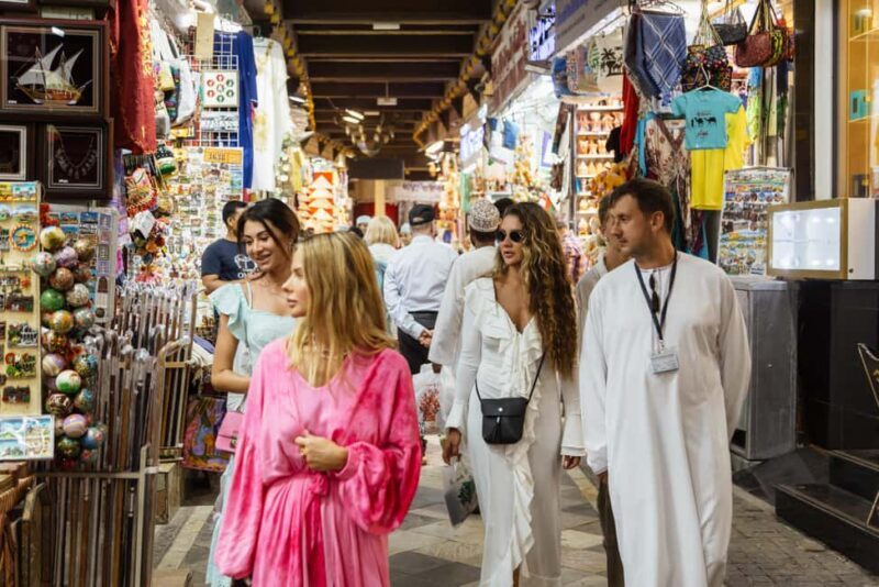 Muscat: Guided Walking Tour of Corniche, Souq & Mutrah Fort - Exploring Muscat’s Historic Heart