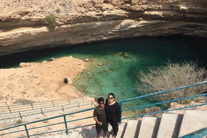 Muscat : Private trip to Wadi Shab for a full day with lunch - Who Should Consider This Tour?