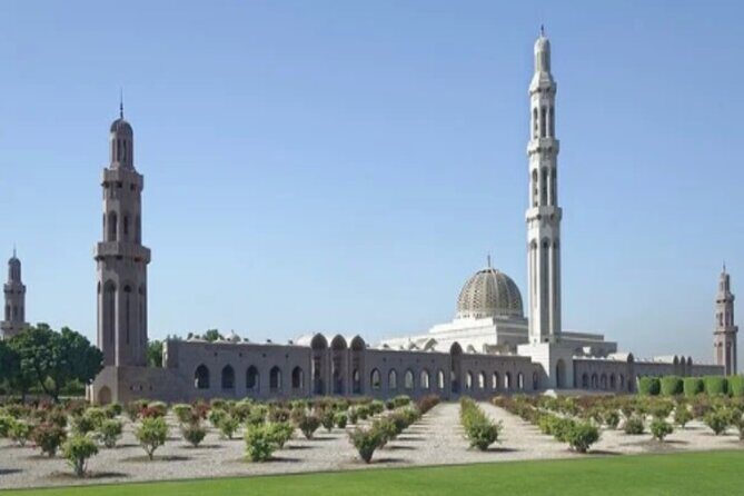 Muscat Shore Excursion:Muscat city tour with the Grand Mosque - First-Hand Insights from Reviews