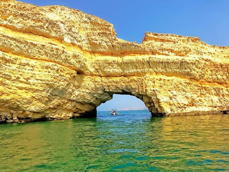 Muscat: Sunset Cruise with Al Jalali Fort and Mirani Fort - An In-Depth Look at the Muscat Sunset Cruise