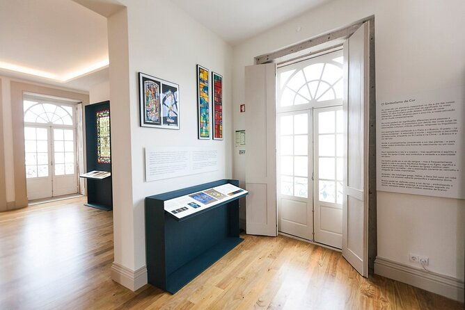 museu-do-vitral-entry-ticket-with-wine-tasting