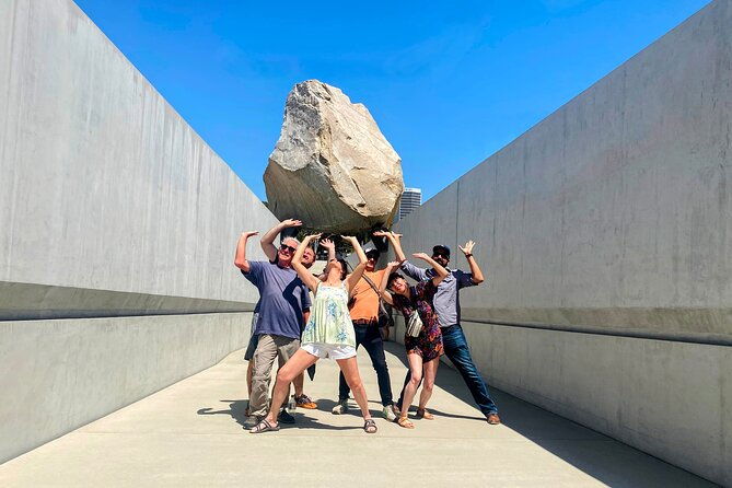 museum-row-tour-the-fast-and-fossilized-with-academy-ticket