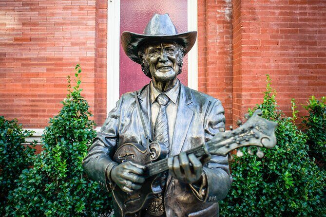 Music City Food, Drink, Sightseeing Walking Tour along Broadway - Sips and Sounds: The Musical Touch