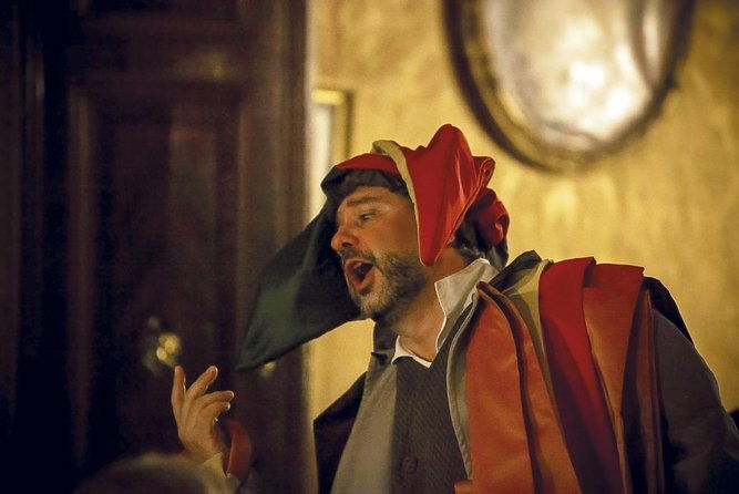 musica-a-palazzo-traveling-opera-performance-in-venice