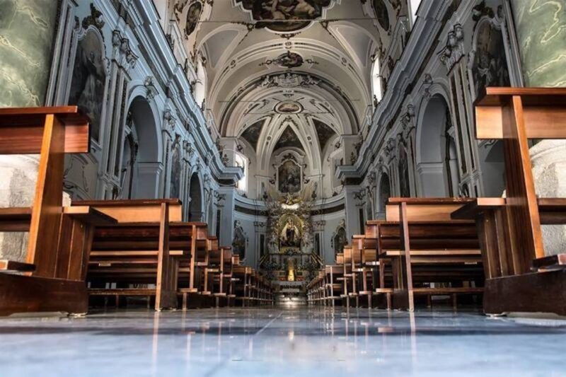 mussomeli-manfredonic-castle-and-churches-walking-tour