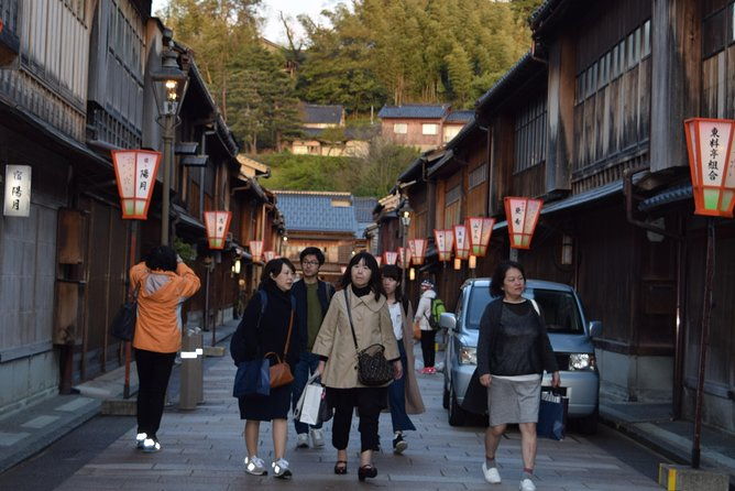 must-see-kanazawa-with-a-local-private-personalized