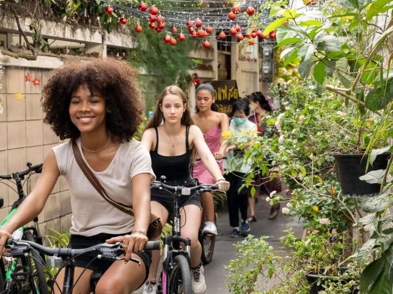 must-try-hidden-bangkok-bike-and-food-tour