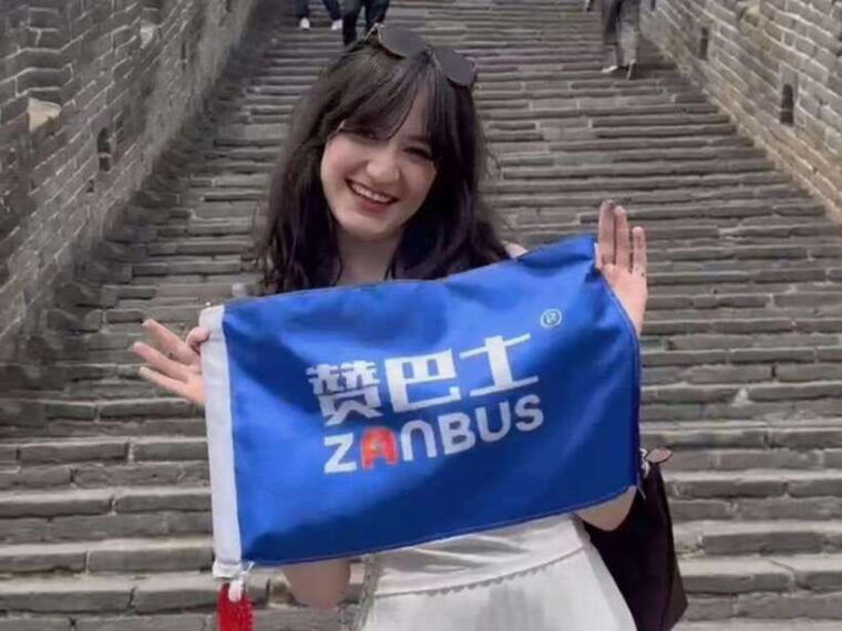 mutianyu-great-wall-bus-departure-8-9-10am-return-3-4-5pm