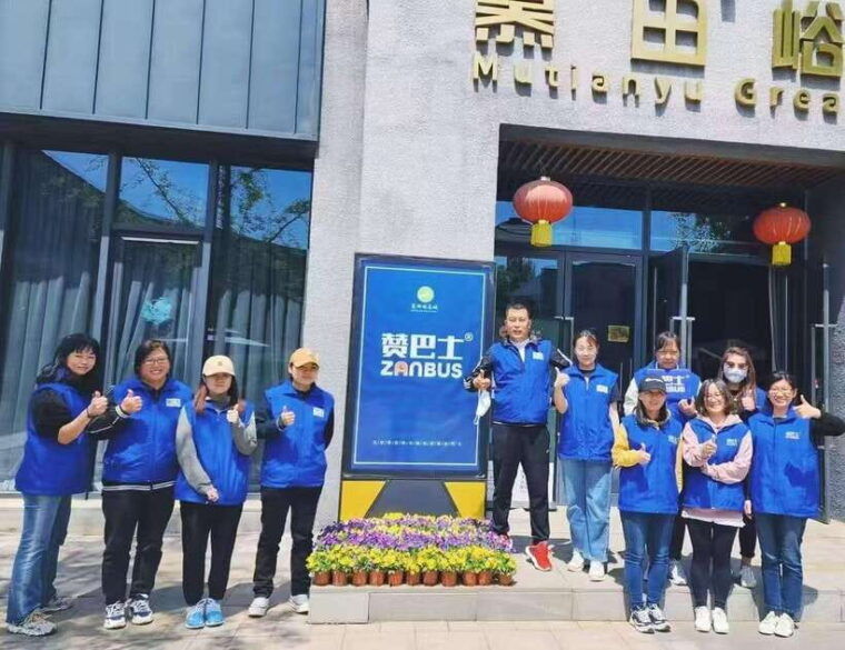 mutianyu-great-wall-bus-departure-8-9-10am-return-3-4-5pm