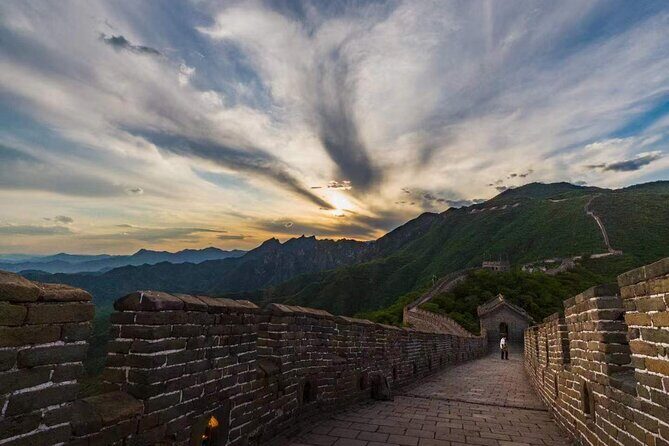 Mutianyu Great Wall Round Trip by ZANBUS - A Detailed Look at the Mutianyu Round Trip by ZANBUS