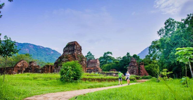 my-son-sanctuary-cruise-small-group-from-hoi-an-da-nang