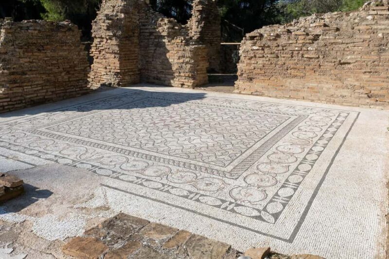 Mycenae Private Tour with Licensed Guide and Tickets - Key Points