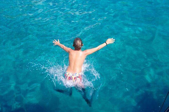 Mykonos 6hrs sailing cruise: Delos Rhenia with lunch & transfer - FAQs