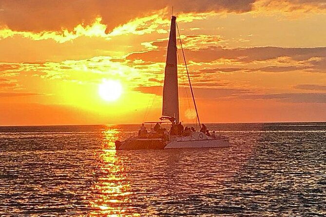 mykonos-catamaran-sunset-semi-private-cruise-with-transfer