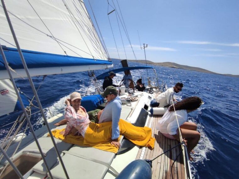 mykonos-delos-and-rhenia-full-day-sailing-cruise-with-meal