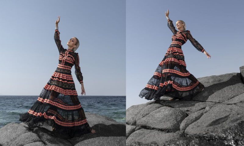 mykonos-guided-city-walking-tour-with-photoshoot