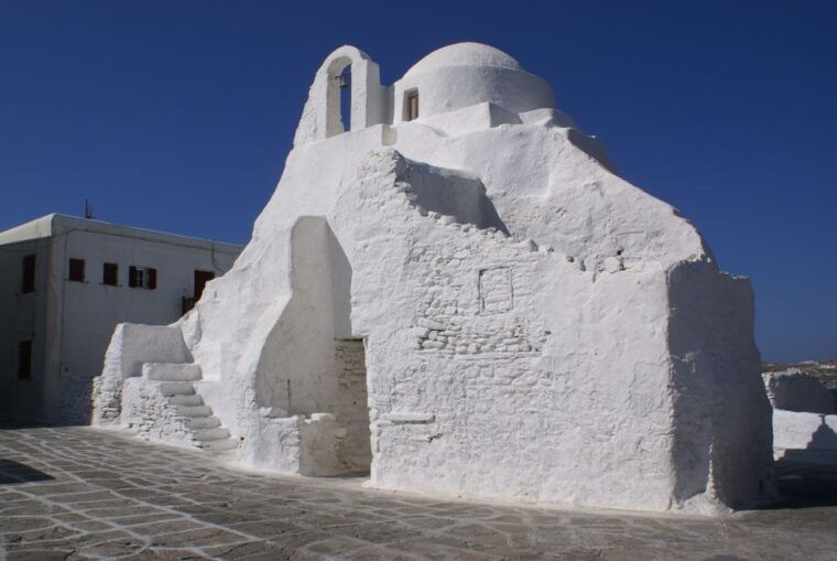 mykonos-half-day-city-walking-tour-and-island-bus-tour