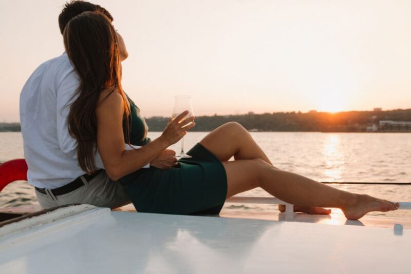 Mykonos: Private Catamaran Cruise w/ Food, Drinks & Transfer - An In-Depth Look at the Catamaran Experience